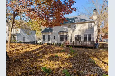 7708 Harrington Woods Road, Charlotte, NC 28269 - Photo 33