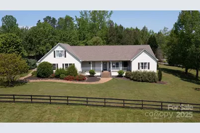 2409 Golf Course Road #14, Columbus, NC 28722 - Photo 1