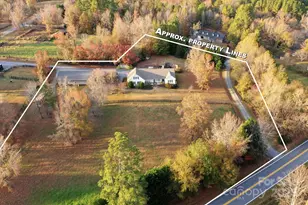 2409 Golf Course Rd, Columbus, NC 28722 - Photo 5