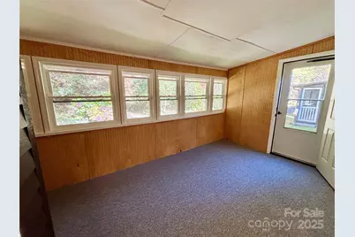 21 Loganwood Lane, Etowah, NC 28729 - Photo 15