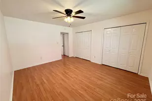 21 Loganwood Ln, Etowah, NC 28729 - Photo 9