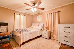 605 Oakley St, Shelby, NC 28150 - Photo 19