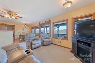 443 Cedarwood Dr, Waynesville, NC 28785 - Photo 9