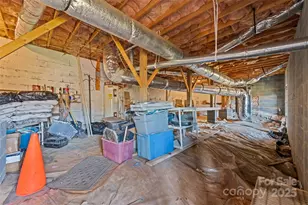 443 Cedarwood Dr, Waynesville, NC 28785 - Photo 23