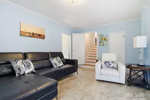 7148 Sherbourne Dr, Charlotte, NC 28210 - Photo 15