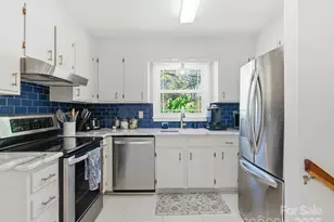 7148 Sherbourne Dr, Charlotte, NC 28210 - Photo 7