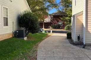 8532 Westmoreland Lake Dr, Cornelius, NC 28031 - Photo 25