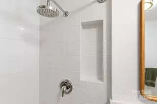 340 Dillingham Cir, Asheville, NC 28805 - Photo 25