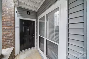 2506 Cranbrook Ln, Charlotte, NC 28207 - Photo 3