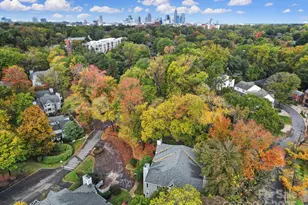 2506 Cranbrook Ln, Charlotte, NC 28207 - Photo 5