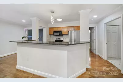 2506 Cranbrook Lane #7, Charlotte, NC 28207 - Photo 15