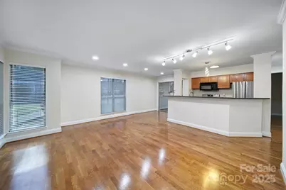 2506 Cranbrook Lane #7, Charlotte, NC 28207 - Photo 9