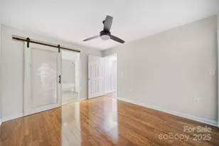 2506 Cranbrook Ln, Charlotte, NC 28207 - Photo 23