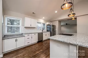 908 13th St NW, Conover, NC 28613 - Photo 9