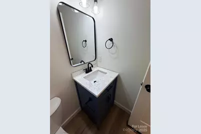 202 W 19th Street, Newton, NC 28658 - Photo 15