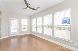 12205 Hollinhope Dr, Charlotte, NC 28278 - Photo 19