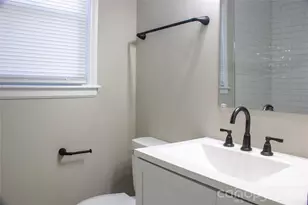 2854 Burbank Dr, Charlotte, NC 28216 - Photo 9