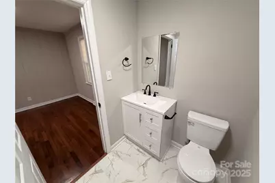 2854 Burbank Drive, Charlotte, NC 28216 - Photo 9