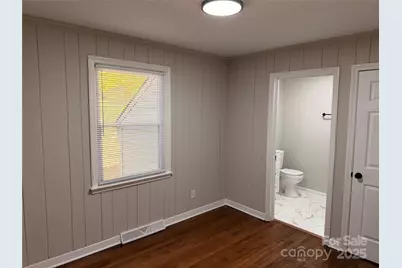 2854 Burbank Drive, Charlotte, NC 28216 - Photo 11