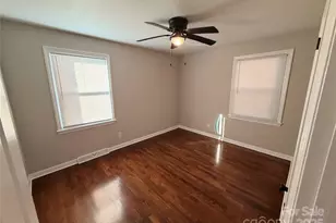 2854 Burbank Dr, Charlotte, NC 28216 - Photo 15