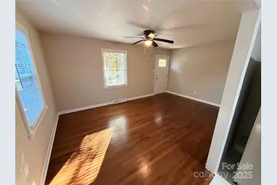 2854 Burbank Drive, Charlotte, NC 28216 - Photo 7