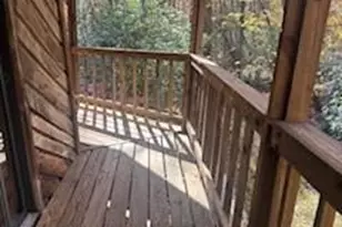 667 Pinewood Knoll Dr, Hendersonville, NC 28739 - Photo 7