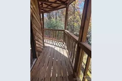 667 Pinewood Knoll Drive, Hendersonville, NC 28739 - Photo 7