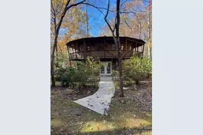 667 Pinewood Knoll Drive, Hendersonville, NC 28739 - Photo 1