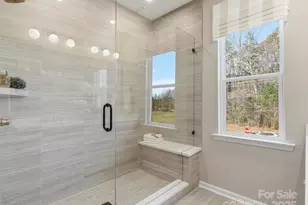 8434 Discovery Ln, Charlotte, NC 28216 - Photo 21