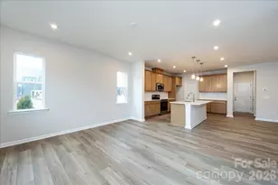 8434 Discovery Ln, Charlotte, NC 28216 - Photo 7