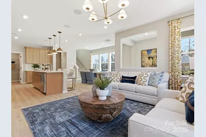 8434 Discovery Lane, Charlotte, NC 28216 - Photo 5