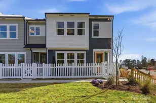 8434 Discovery Ln, Charlotte, NC 28216 - Photo 1