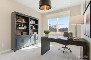 8434 Discovery Ln, Charlotte, NC 28216 - Photo 23