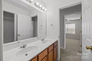 1540 Coatsworth Ln, Rock Hill, SC 29732 - Photo 33