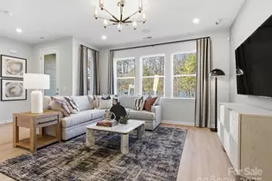 8430 Discovery Ln, Charlotte, NC 28216 - Photo 5