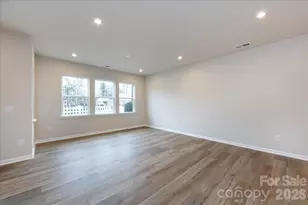 8430 Discovery Ln, Charlotte, NC 28216 - Photo 5