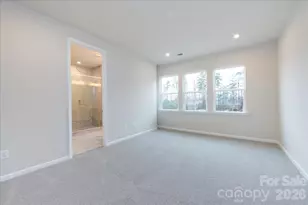 8430 Discovery Ln, Charlotte, NC 28216 - Photo 17