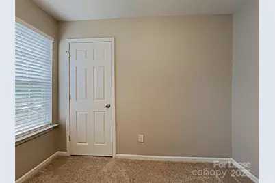 5549 Peachwood Drive, Charlotte, NC 28216 - Photo 13