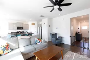 292 Court House Ave, York, SC 29745 - Photo 3