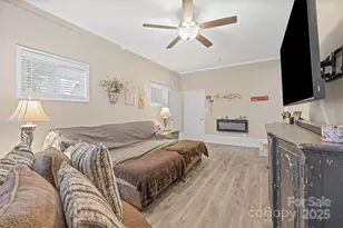 3842 Dowell St, Hickory, NC 28602 - Photo 19