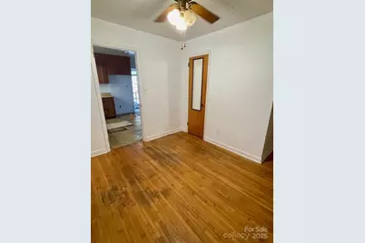 1421 Tyvola Road, Charlotte, NC 28210 - Photo 9