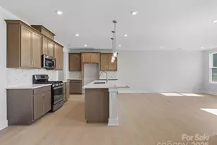 323 Ardmore Dr, Belmont, NC 28012 - Photo 11