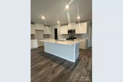 168 Hazelnut Way, Statesville, NC 28625 - Photo 3