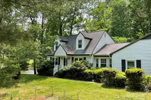 410 Hidden Woods Ln, Hendersonville, NC 28791 - Photo 23