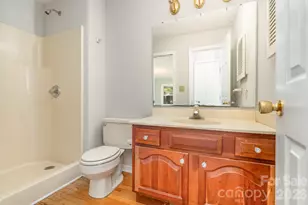 410 Hidden Woods Ln, Hendersonville, NC 28791 - Photo 15