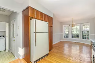 410 Hidden Woods Ln, Hendersonville, NC 28791 - Photo 11