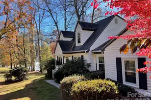 410 Hidden Woods Ln, Hendersonville, NC 28791 - Photo 1