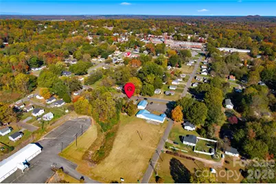 116 E Boston Avenue, Bessemer City, NC 28016 - Photo 23