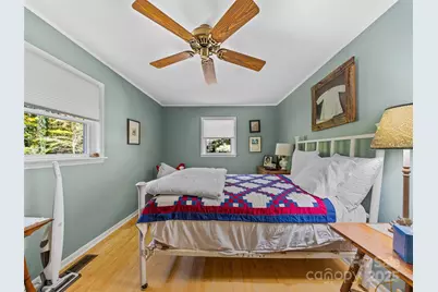 181 Surry Lane, Hendersonville, NC 28791 - Photo 27