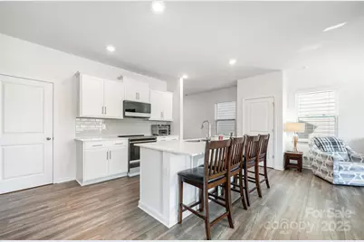 392 Court House Avenue, York, SC 29745 - Photo 7